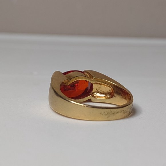 Gold Tone And Red Stone Ring Size 10.25 - Picture 4 of 9
